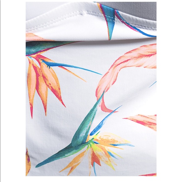 Time and Tru Tankini Swimsuit Top - Picture 2 of 5